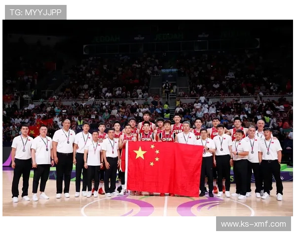 中国男篮力克韩国晋级亚洲杯四强 锋线表现亮眼展现夺冠潜力 中国男篮力克韩国晋级亚洲杯四强 锋线表现亮眼展现夺冠潜力