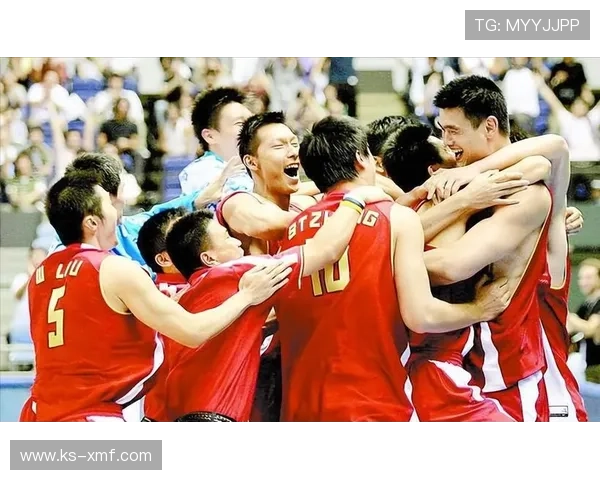 中国男篮全新阵容亮相备战世界杯 期待青年才俊突破自我成就辉煌 中国男篮全新阵容亮相备战世界杯 期待青年才俊突破自我成就辉煌