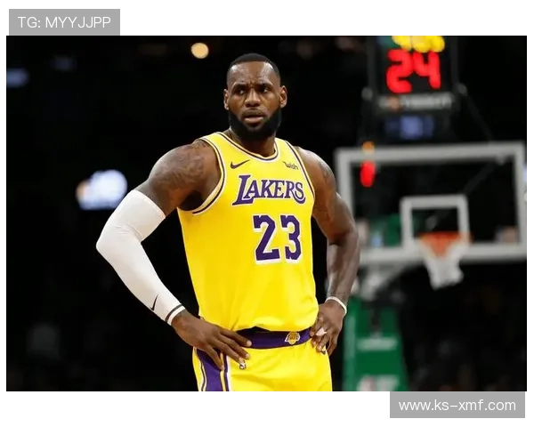 詹姆斯领衔湖人新赛季阵容强势起航 篮网双星状态回暖引关注 詹姆斯领衔湖人新赛季阵容强势起航 篮网双星状态回暖引关注